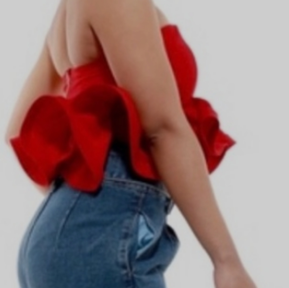 Ruffles crop top